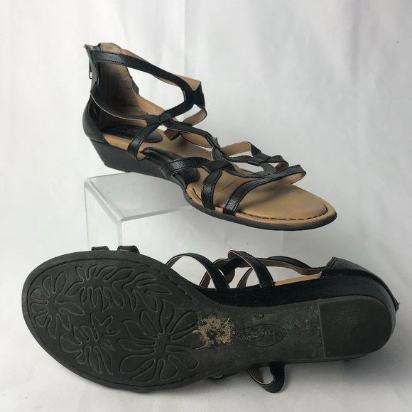 B.O.C. Black Sandals - Picture 2 of 4